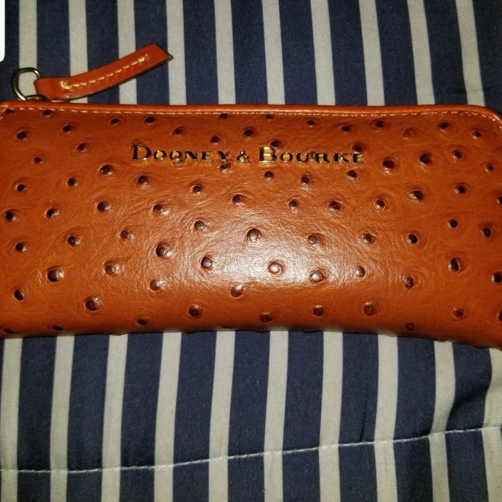 Dooney & Bourke Ostrich Zip Wallet!